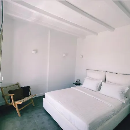 Mykonos Ark Фтелия