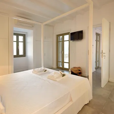 Mykonos Ark Фтелия